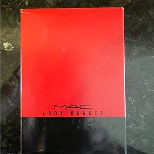 MAC. Lady danger perfume
